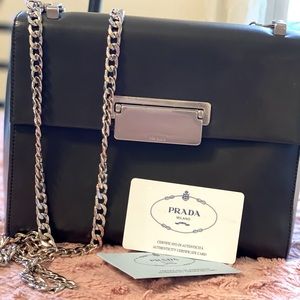Authentic Prada Vitelli Lissato Crossbody